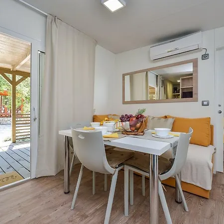 Campeggio Sunny Soline Biograd Na Moru