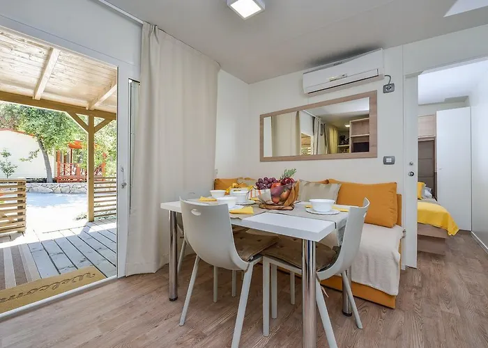 Campeggio Sunny Soline Biograd Na Moru