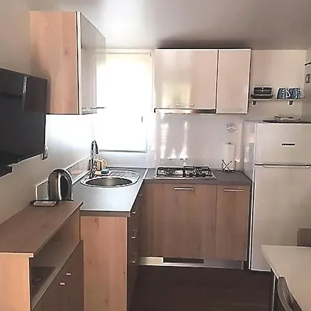 Sunny Soline 比奥格勒·纳·莫鲁