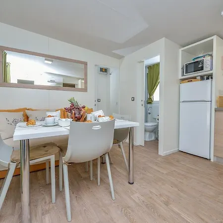 Sunny Soline 比奥格勒·纳·莫鲁